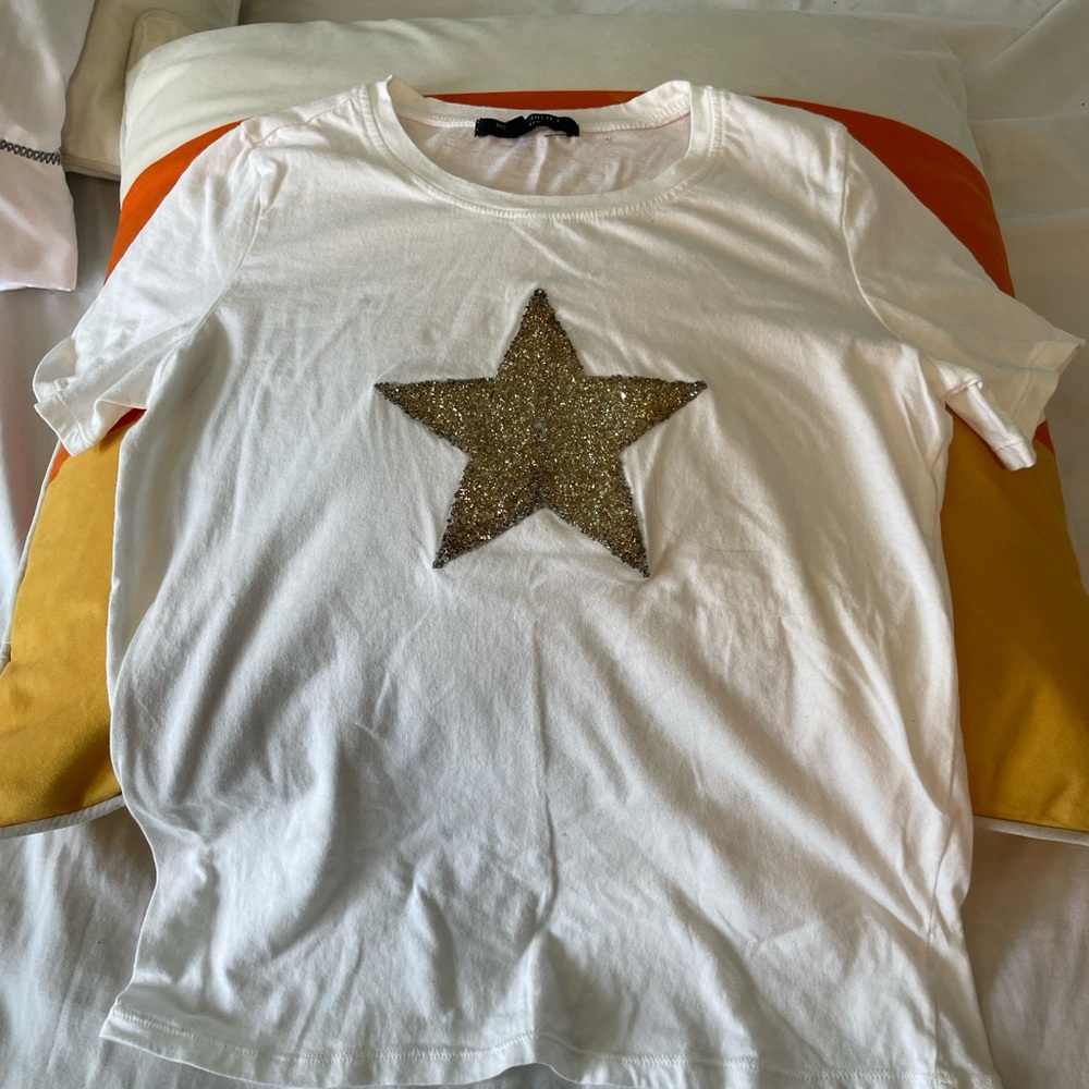 🇺🇸❤️🇺🇸❤️🇺🇸Romeo and Juliet star embellished tee